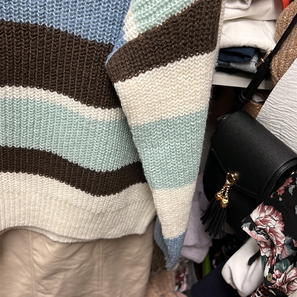 Sweater weather comfortable soft XL - Picture 3 of 11